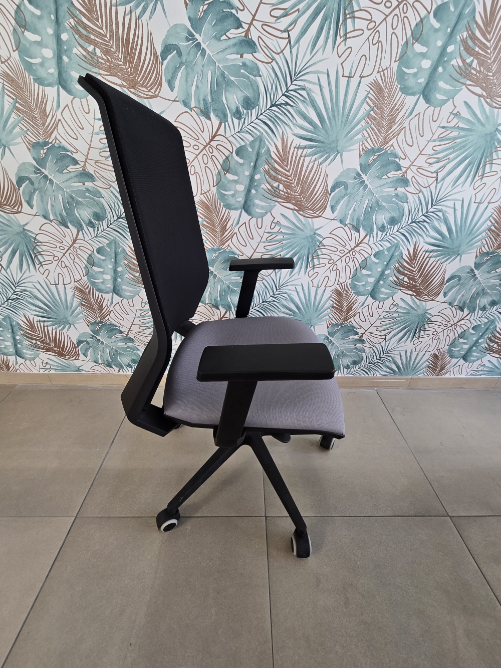 Basic - Chaise de bureau dossier moyen – Image 4