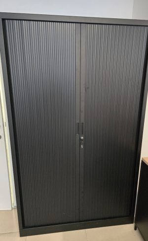 Armoire à rideaux - H198 x L120 x P43 cm - Noire